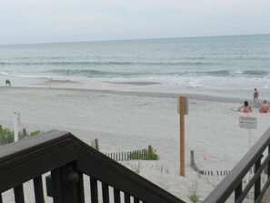 Beach nearby, sun loungers, beach towels - Ocean view.  Inquire for further deals or scheduling issues.  Thank you! (Myrtle Beach)