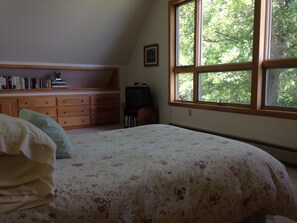 4 chambres, fer et planche à repasser, Wi-Fi, literie fournie