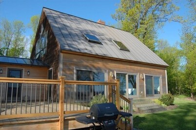 Stunning Sunsets, Gorgeous Lakefront, Beautiful Home