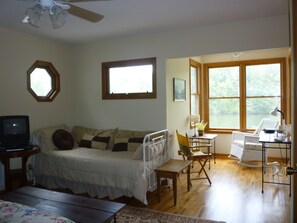 4 soverom, strykejern/-brett, wi-fi og sengetøy