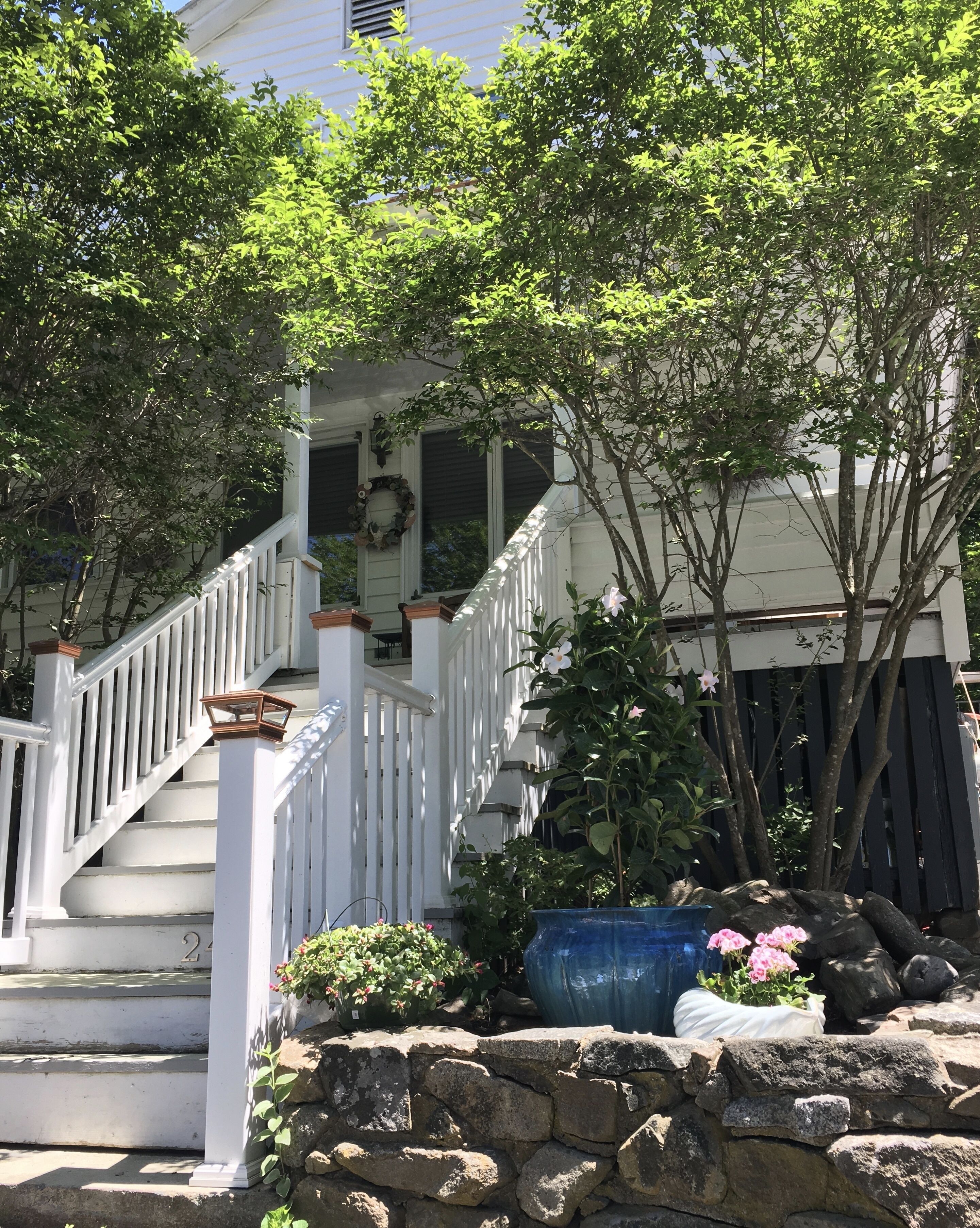Walk everywhere from this ideal location!