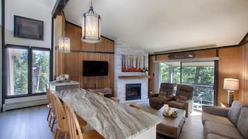 TV connectée, cheminée