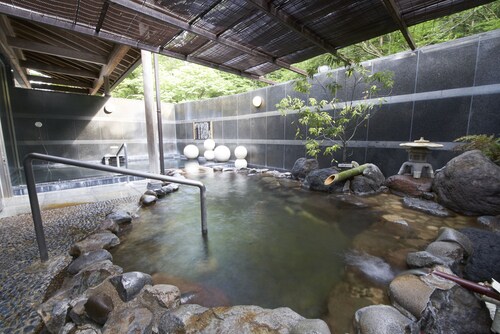 Yutorelo Bandai Atami