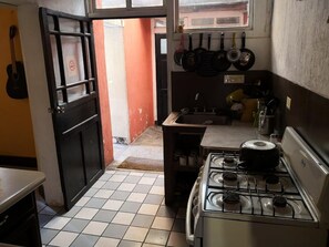 Fridge, microwave - Casa Azul (Guatemala City)