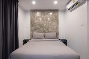 In-room safe, blackout drapes, free WiFi, bed sheets