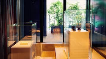 Habitación, no fumadores (TOKYO CRAFT ROOM) | 1 dormitorio, edredones de plumas, cortinas opacas