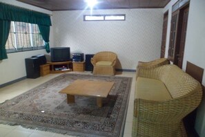 ロビー応接スペース