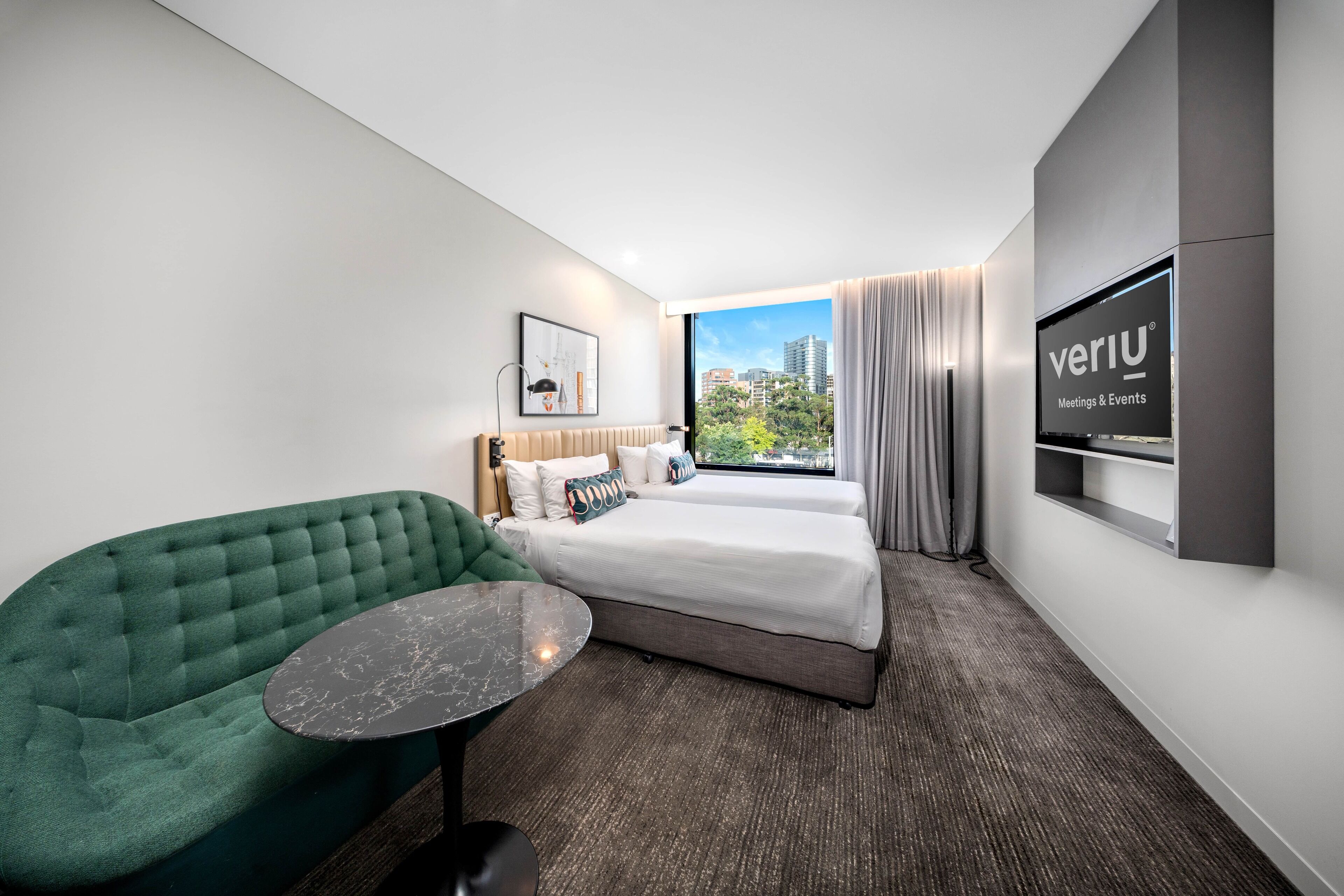 Minibar, coffres-forts dans les chambres