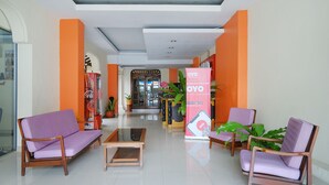 Unclassified image, 2 of 29, button - OYO 206 Hotel Candra Kirana (Yogyakarta)