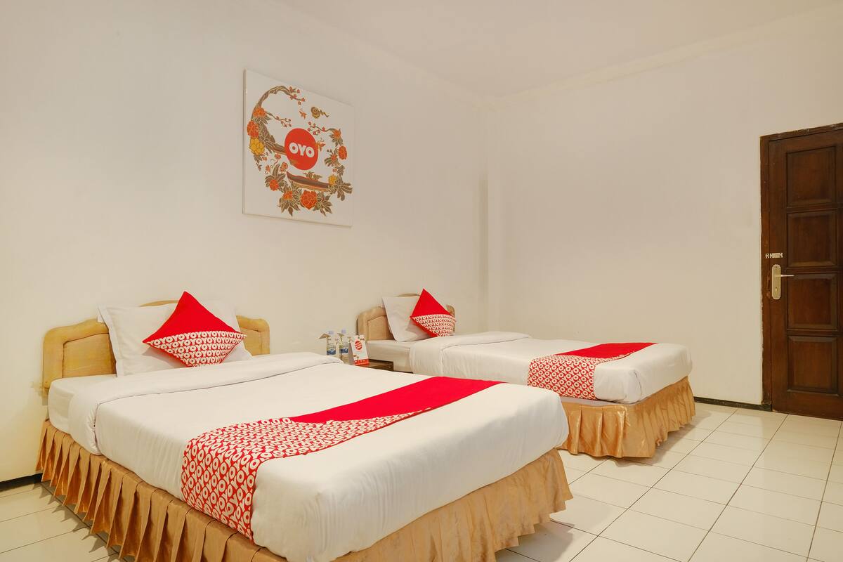 Kamar Twin Standar, 2 Tempat Tidur Twin, Bebas Asap Rokok | Meja kerja, Wi-Fi gratis, dan seprai linen