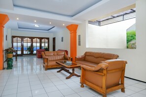 Property amenity - OYO 206 Hotel Candra Kirana (Yogyakarta)
