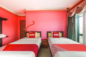 Deluxe Twin Room | Minibar, desk, free WiFi - First Station (Chiang Mai)