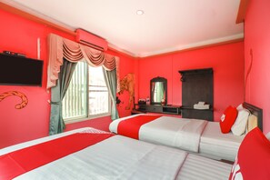 Kamar Twin Deluks | Minibar, meja kerja, dan Wi-Fi gratis