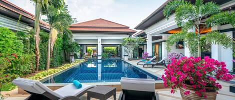 Villa Gelsomino with Private Pool | 4 bedrooms, in-room safe, individually decorated, individually furnished