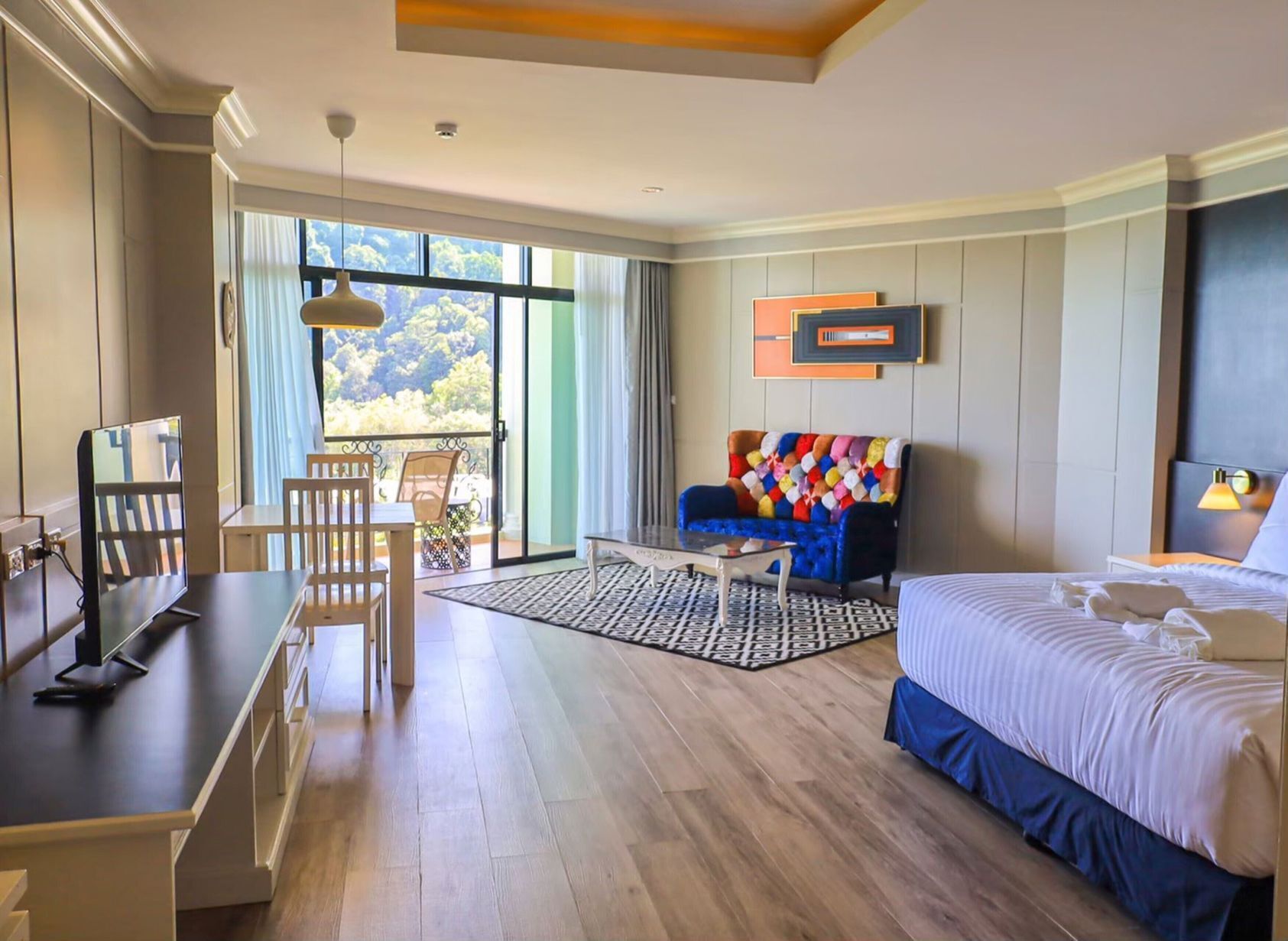 In-room safe, desk, laptop workspace, blackout drapes