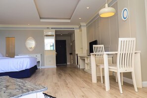 Coffres-forts dans les chambres, bureau