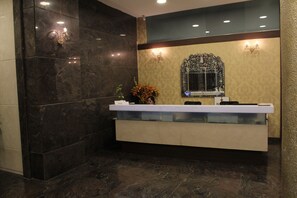Reception - Brilliant Hotel & Convention Center (Indore)