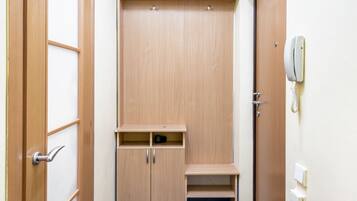 Apartment | Wohnbereich | Flachbildfernseher