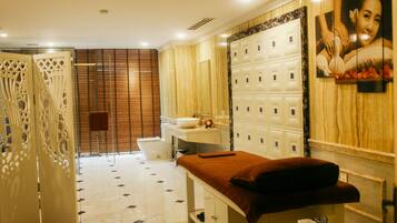 Couples treatment room(s), facials