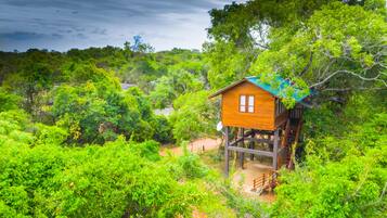 Tree House Deluxe, 1 grand lit, non-fumeurs, vue montagne | BĂątiment design