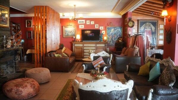 Interior detail - Agva Tree Tops Park Hotel (Sile)