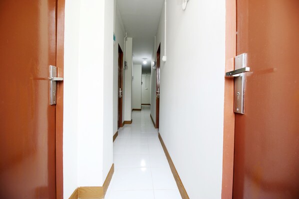 Hallway - Kamar Keluarga Syariah Johar Baru (Jakarta)