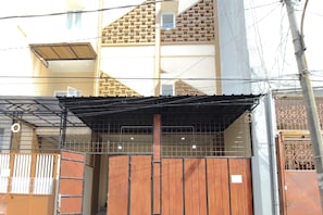 Bagian depan properti