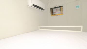 Soundproofing, free WiFi