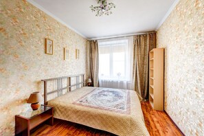 อพาร์ทเมนท์, หลายเตียง, ปลอดบุหรี่ | 2 ห้องนอน, เตารีด/โต๊ะรีดผ้า, Wi-Fi ฟรี, ผ้าปูที่นอน