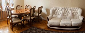Standard Apartment, 1 King Bed with Sofa bed, Non Smoking - Domumetro na Chasovoy (Moscow)