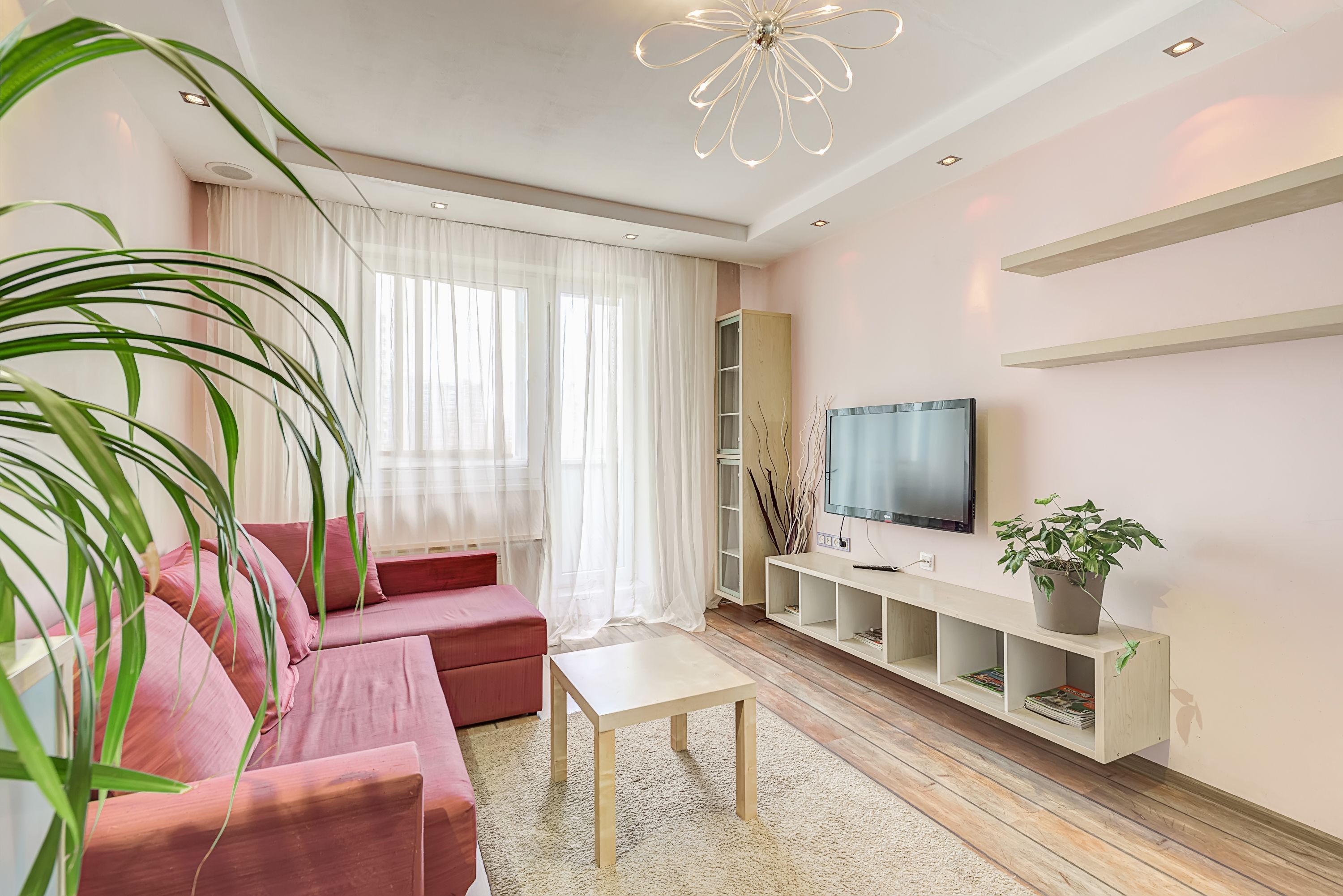 Standard-Apartment, 1 King-Bett und Schlafsofa, Nichtraucher | Schreibtisch, Bügeleisen/Bügelbrett, kostenloses WLAN, Bettwäsche