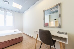 公寓 | 办公桌、笔记本电脑工作区、熨斗/熨衣板、免费 WiFi