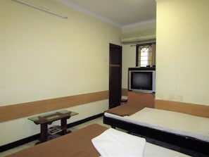Standard Room | Rollaway beds, free WiFi