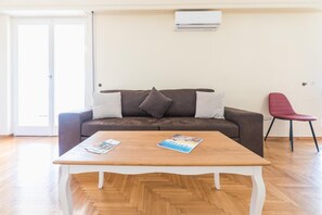 公寓 | 客廳 | 平面電視