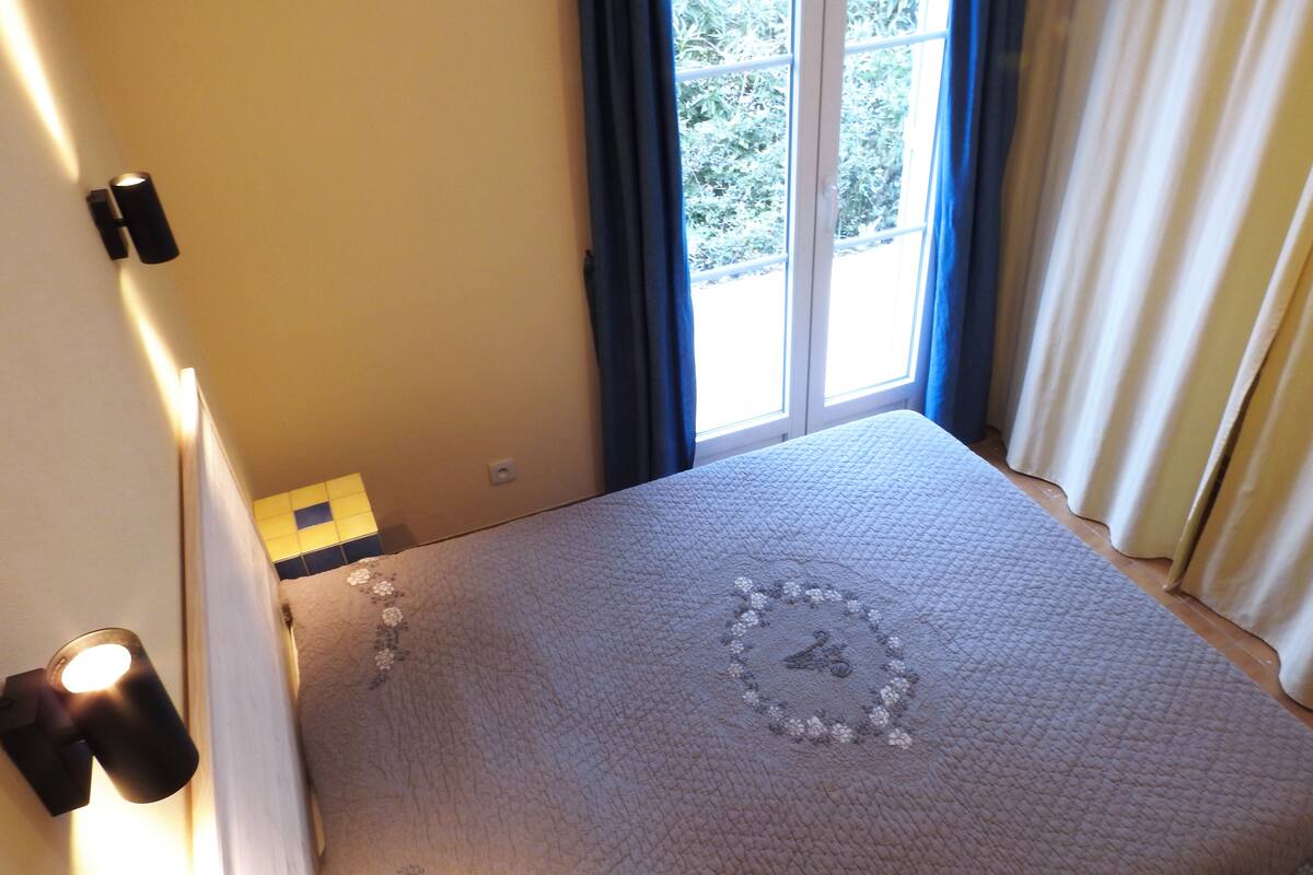 Superior appartement (3) | 1 slaapkamer, luxe beddengoed, bedden met traagschuimmatrassen