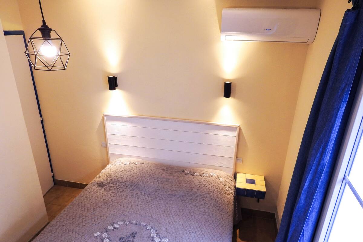 1 slaapkamer, luxe beddengoed, bedden met traagschuimmatrassen