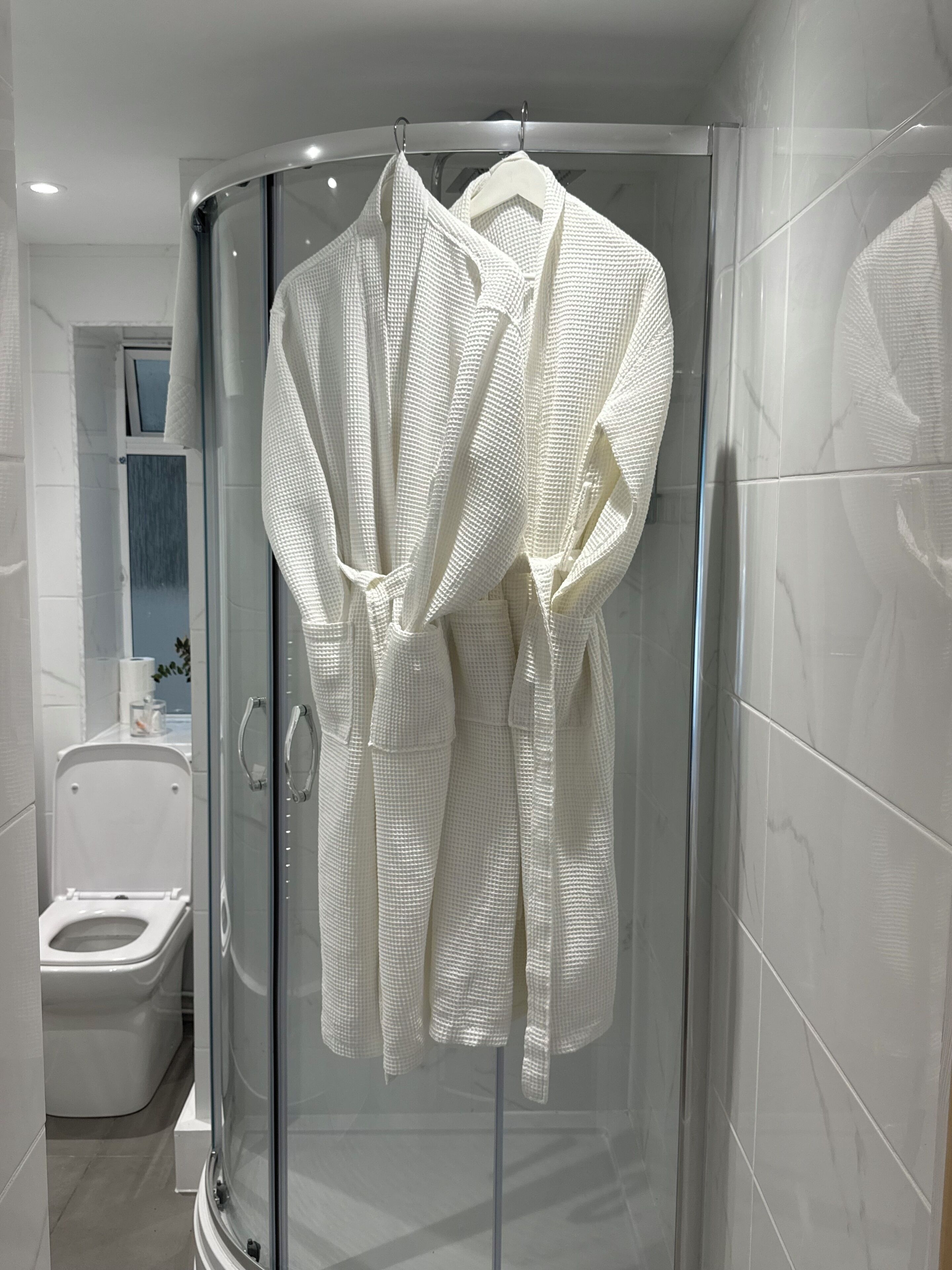 luxury studio suite | bathroom | shower