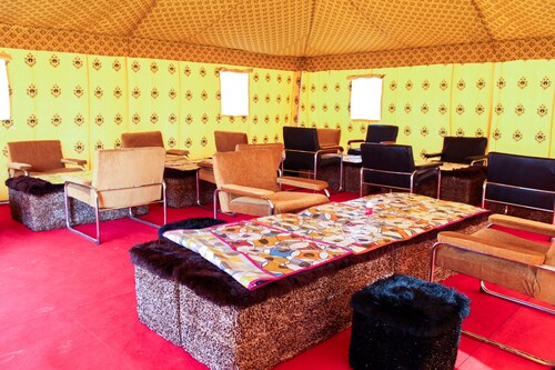 OYO 26134 Dhanak Desert Camp And Resort