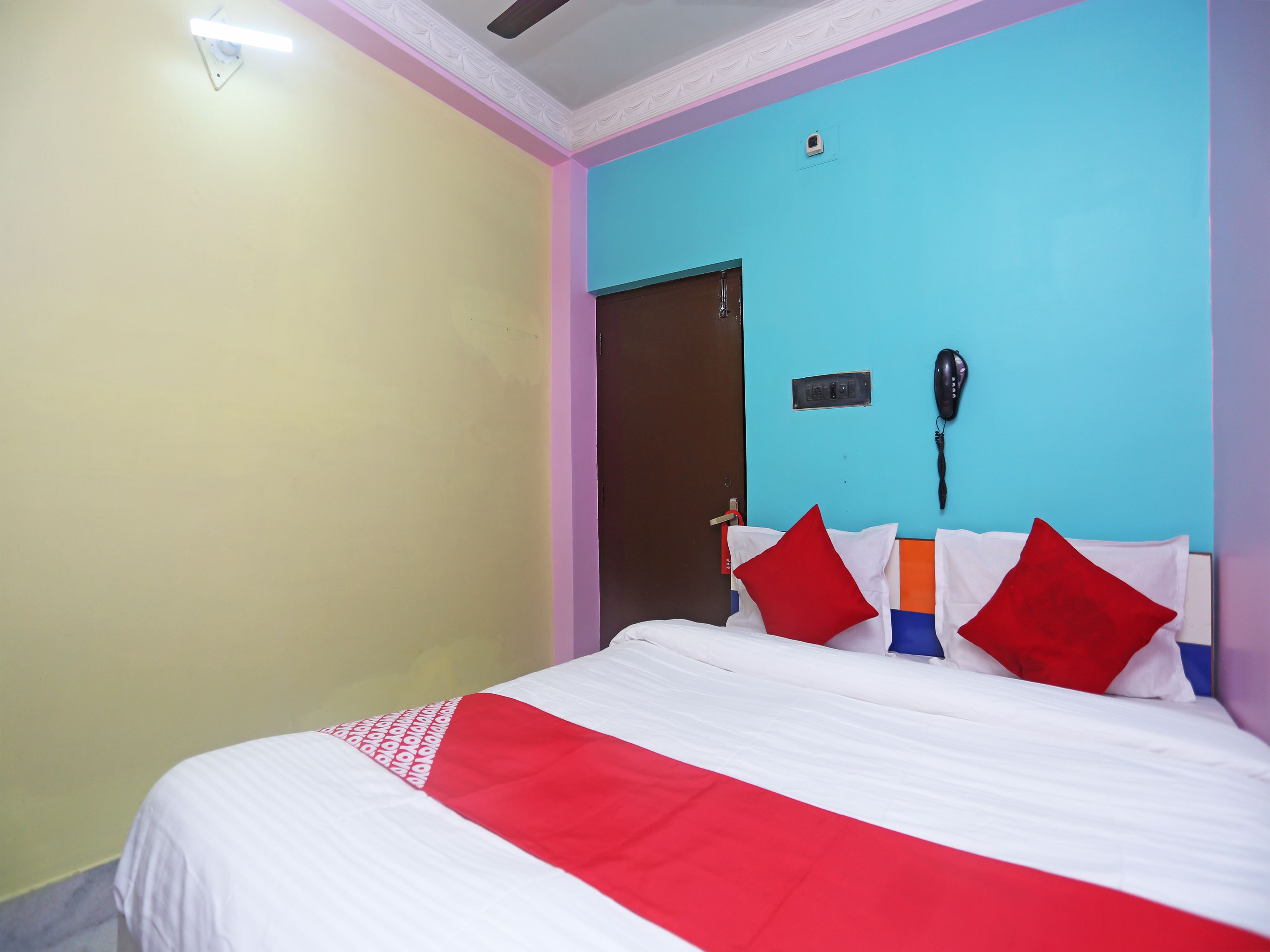 double room, 1 queen bed | free wifi