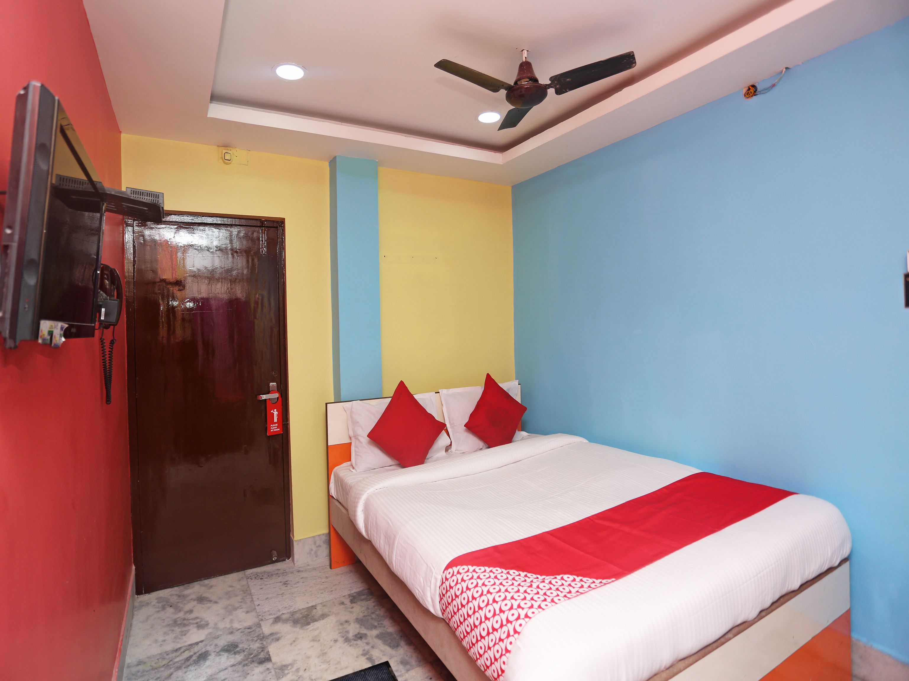 double room, 1 queen bed | free wifi