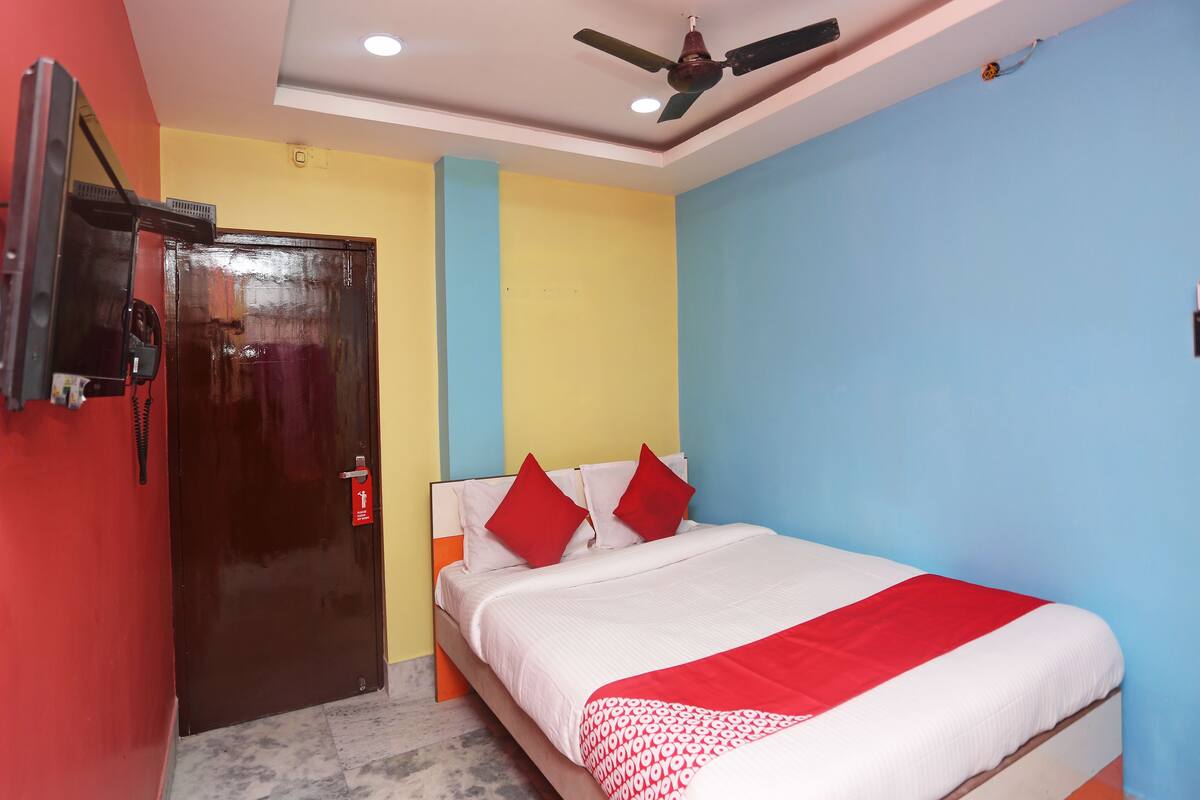double room, 1 queen bed | free wifi