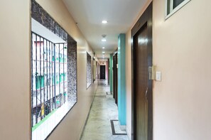 Hallway - OYO 7741 Hotel Hamza International (Kolkata)