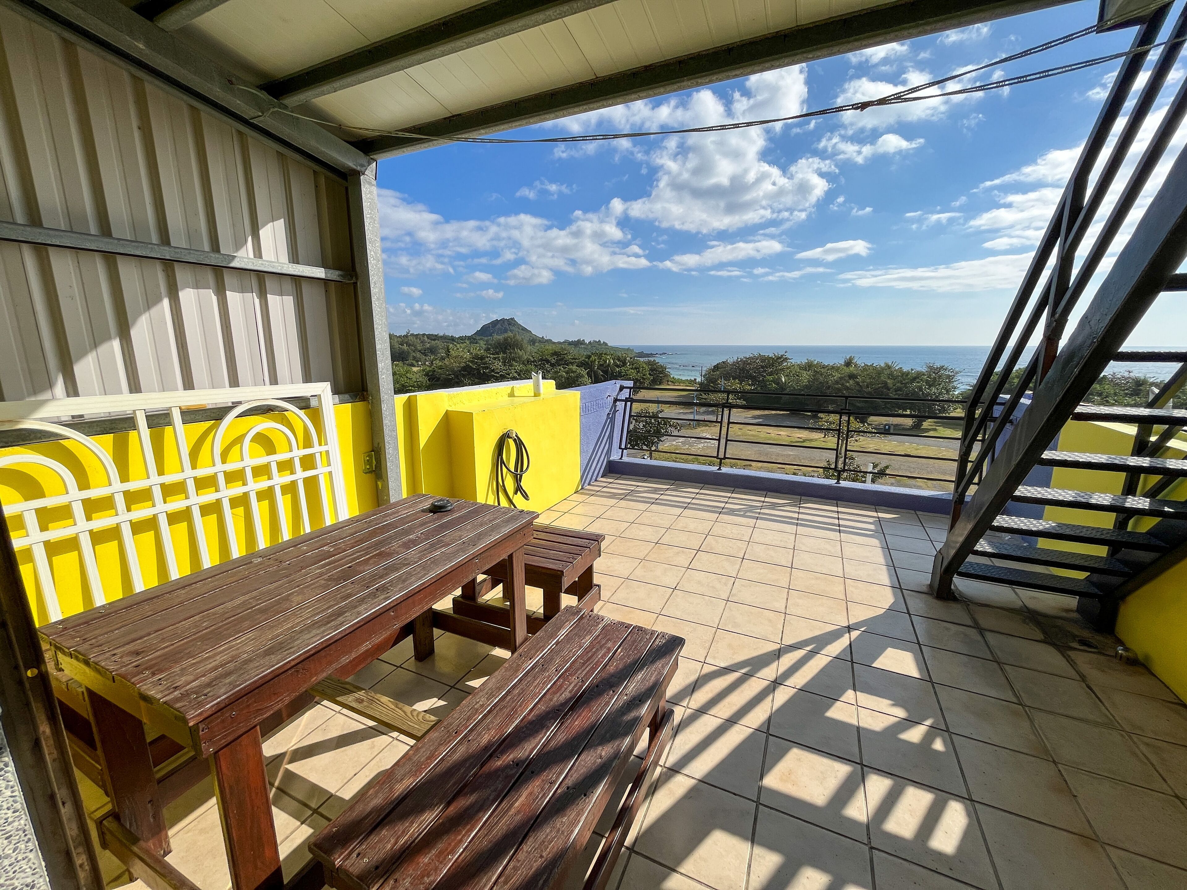 그랜드 쿼드룸, 바닷가 | 발코니