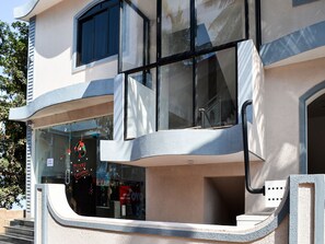 Front of property - OYO 18325 Elvin De Mar (Calangute)