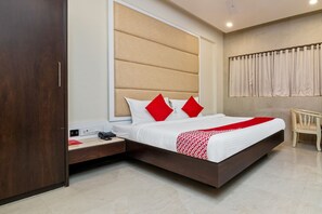 Free WiFi - OYO 17200 Flagship Hotel Neelkamal (Mumbai)