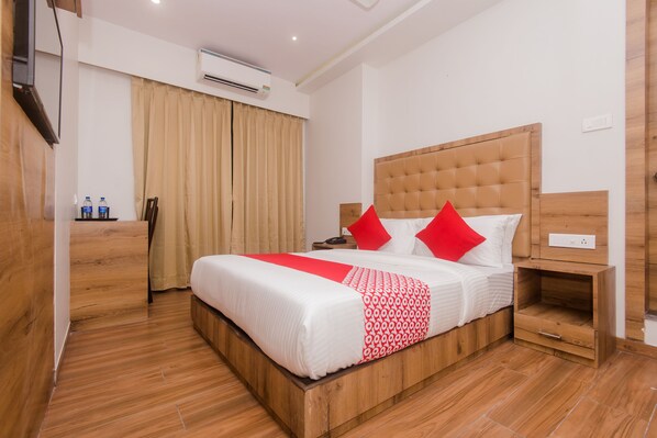 Kamar Double atau Twin | Ruang kerja ramah laptop, Wi-Fi gratis, dan seprai linen