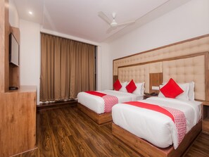 Kamar Double atau Twin | Ruang kerja ramah laptop, Wi-Fi gratis, dan seprai linen