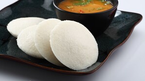 Free daily continental breakfast - OYO 12237 Luxury Villas (Hyderabad)