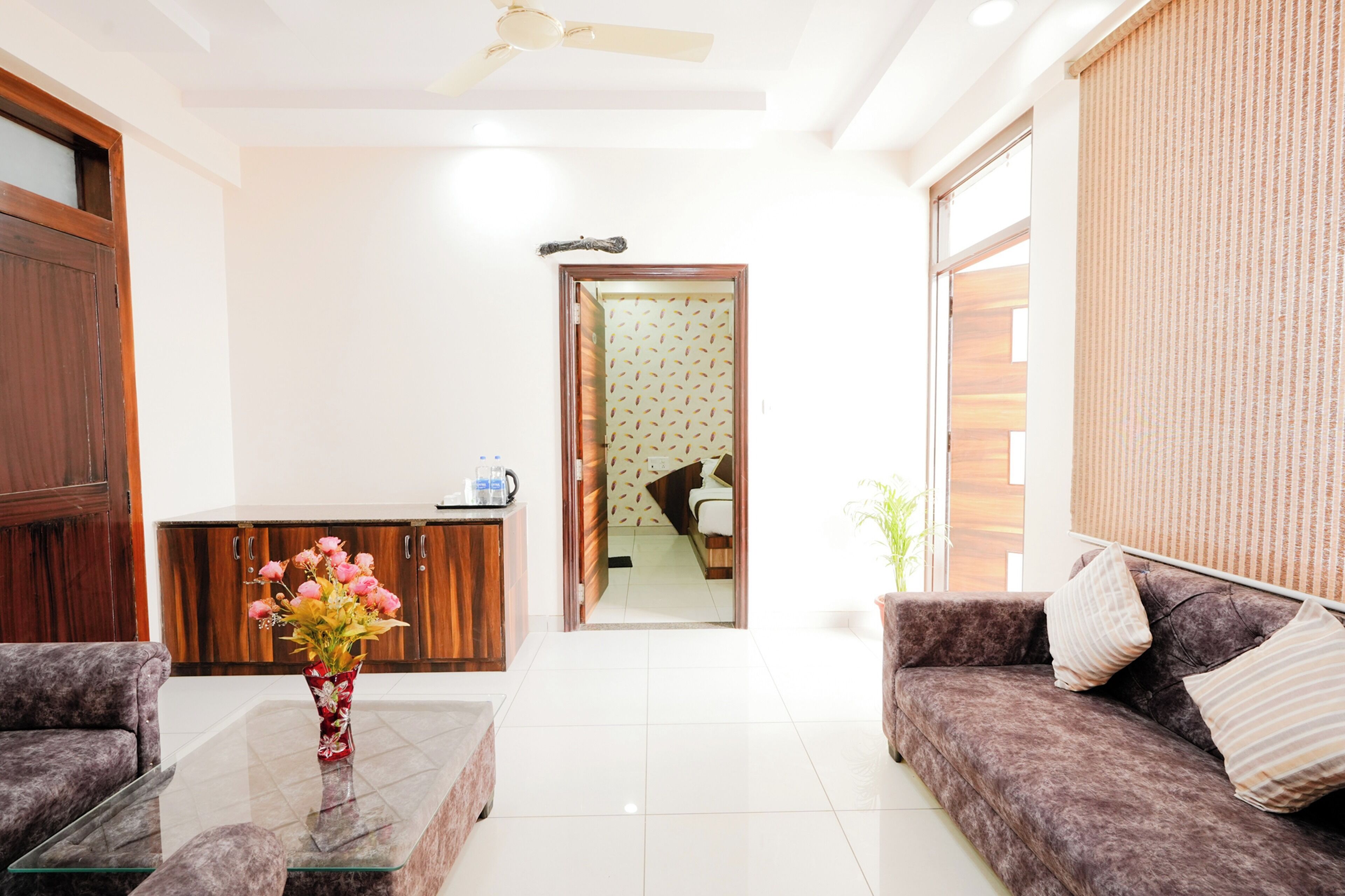 Club Room | In-room safe, desk, free WiFi, bed sheets
