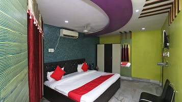 Standard Double Room | 1 bedroom, bed sheets